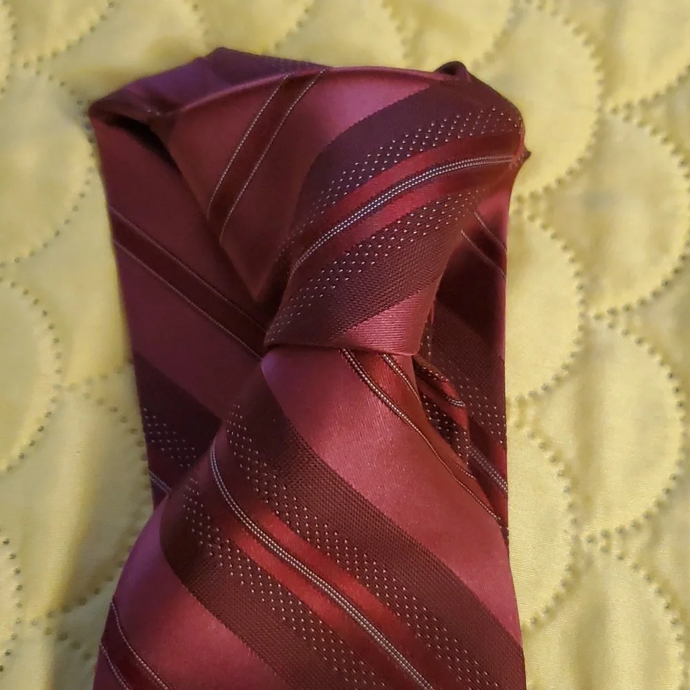 Necktie - Picture 3 of 3